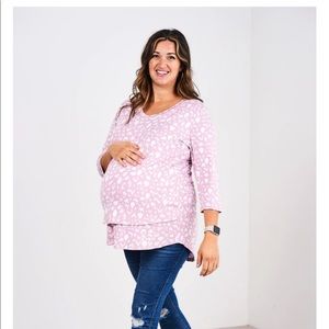 Wild Pink, Latched Mama 3/4 Sleeve Scoop Neck Printed Nursing Top, size M